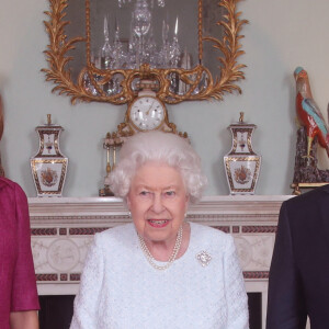 La reine Elisabeth II d'Angleterre en audience avec le roi Abdallah II de Jordanie et la reine Rania au palais de Buckingham à Londres. Le 28 février 2019
