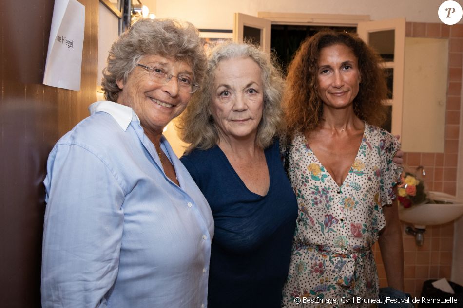 Exclusif - Jacqueline Franjou, Catherine Hiegel avec sa fille Coline Berry lors de la représentation de la pièce "Le lien" lors du Festival de Ramatuelle, France, le 7 août 2019. © Cyril Bruneau/Festival de Ramatuelle/Bestimage