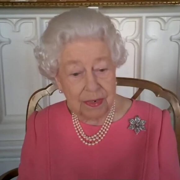 La reine Elizabeth II d'Angleterre encourage les anglais à se faire vacciner contre le coronavirus (COVID-19) le 26 février 2021.