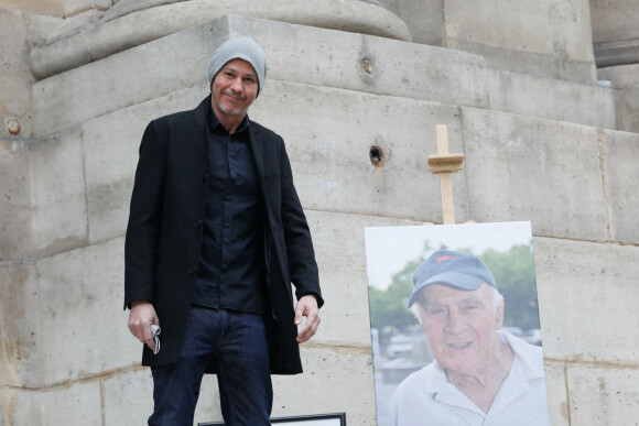 Gaël Leforestier - Arrivées à la messe hommage à Rémy Julienne en l'église Saint-Roch à Paris le 5 mars 2021.