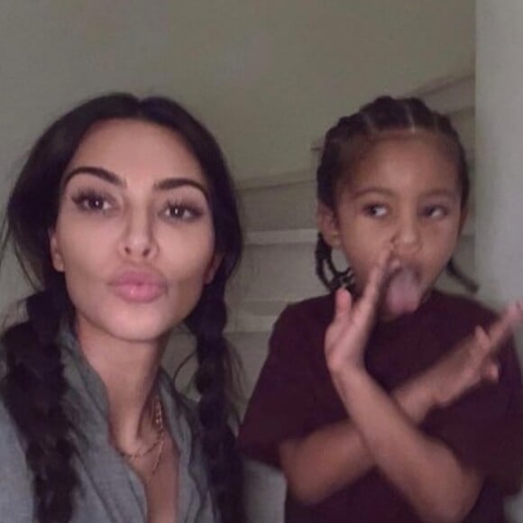 Kim Kardashian et son fils Saint sur Instagram.