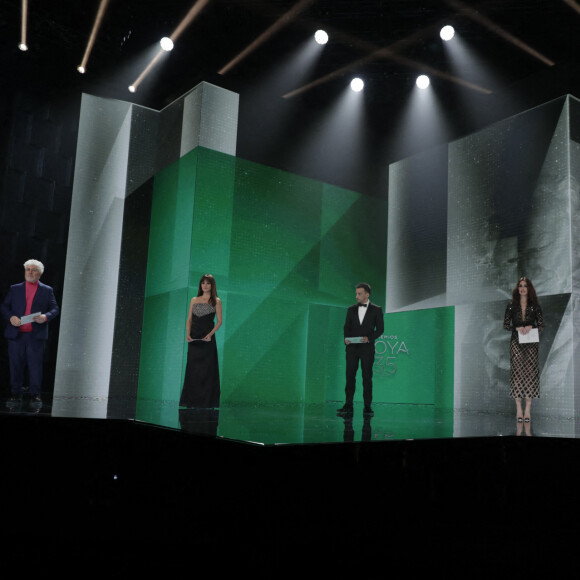 Pedro Almodóvar, Penélope Cruz, Alejandro Amenábar, Paz Vega et Jota Bayona - 35ème édition des Goya Awards au Gran Hotel Miramar à Malaga, Espagne, le 6 mars 2021. 
