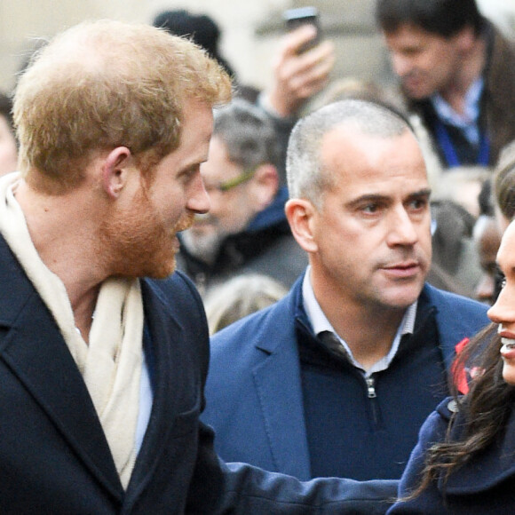 Le prince Harry et sa fiancée Meghan Markle arrivent au "Nottingham Contemporary" pour la journée mondiale de la lutte contre le Sida à Nottingham à l'occasion de leur première visite officielle depuis leurs Fiançailles à Nottingham le 1er decembre 2017.