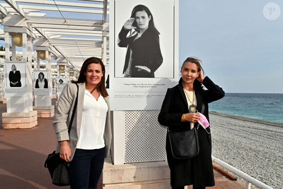 Vernissage de l'exposition "Libres et Égales" de la photographe Sylvia Galmot (à droite), sur la Promenade des Anglais. Nice, le 8 mars 2021. © Bruno Bebert / Bestimage