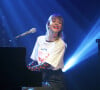 La chanteuse Angèle donne un concert au piano - 3e édition de l'évènement "Run to kick" à Louvain-la-Neuve en Belgique, le 27 septembre 2020.
