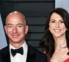Jeff Bezos et sa femme MacKenzie Bezos à la soirée Vanity Fair Oscar au Wallis Annenberg Center à Beverly Hills.