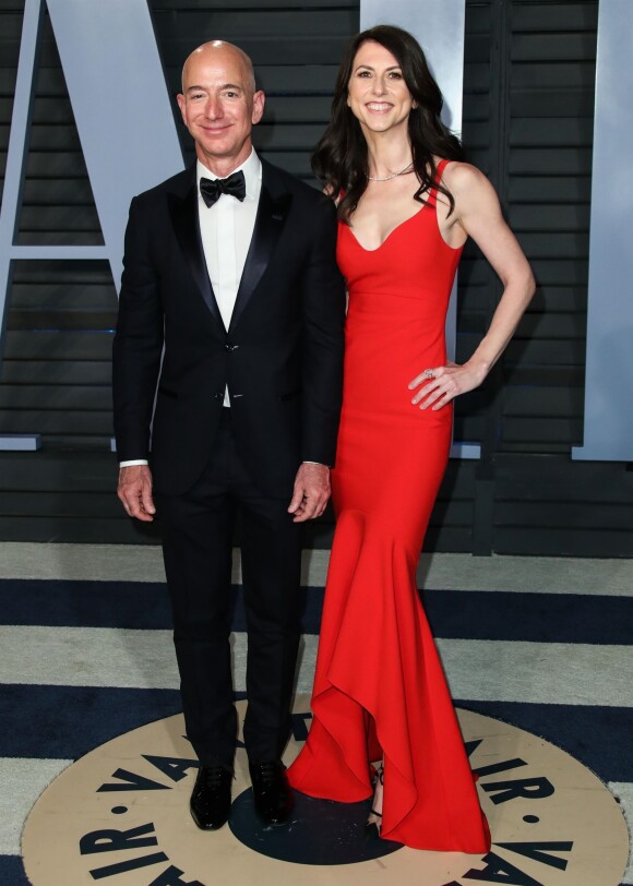 Jeff Bezos et sa femme MacKenzie Bezos à la soirée Vanity Fair à l'occasion des Oscars à Los Angeles, le 4 mars 2018.