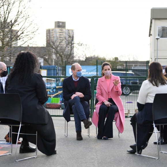 Le prince William, duc de Cambridge et Kate Catherine Middleton, duchesse de Cambridge, en visite à l'école 21 à Londres. Le 11 mars 2021