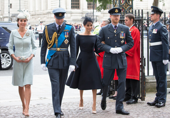 Kate Catherine Middleton, duchesse de Cambridge, le prince William, duc de Cambridge, Meghan Markle, duchesse de Sussex et le prince Harry, duc de Sussex - Arrivées de la famille royale d'Angleterre à l'abbaye de Westminster pour le centenaire de la RAF à Londres. Le 10 juillet 2018