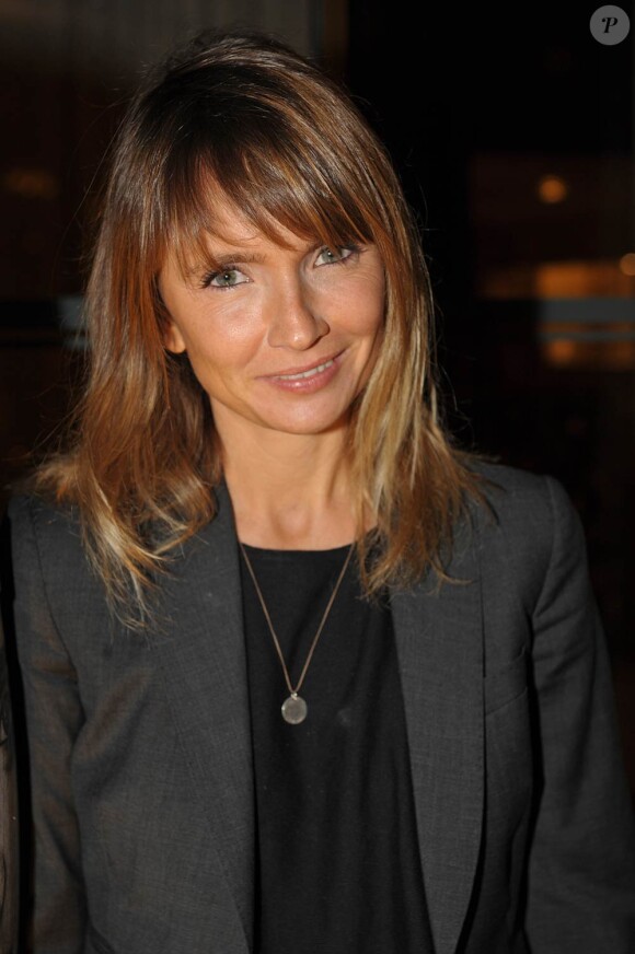 Axelle Laffont, à l'occasion de l'exposition des "Barriques Haute Couture", présentée par Gérard Bru, à l'Hotel Westin, à Paris, le 26 octobre 2009 !