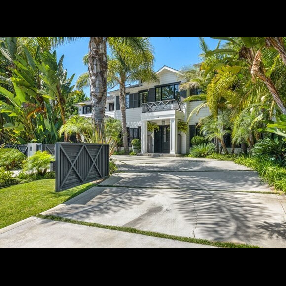 La villa de Laeticia Hallyday à Pacific Palisades mise en vente à plus de 15 millions d'euros.