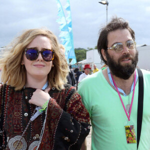 La chanteuse Adele et son compagnon Simon Konecki - Festival Glastonbury.