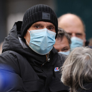 Exclusif - Denis Brogniart - Sorties des obsèques de Hubert Auriol au Temple de l'Oratoire du Louvre à Paris. Le 18 janvier 2021