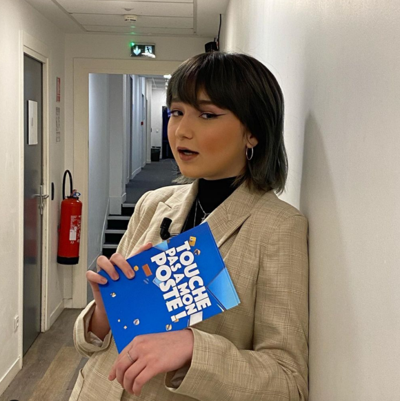 Satine Walle a accusé le programme "The Voice" de triche dans "Touche pas à mon poste" le 8 mars 2021 - Instagram