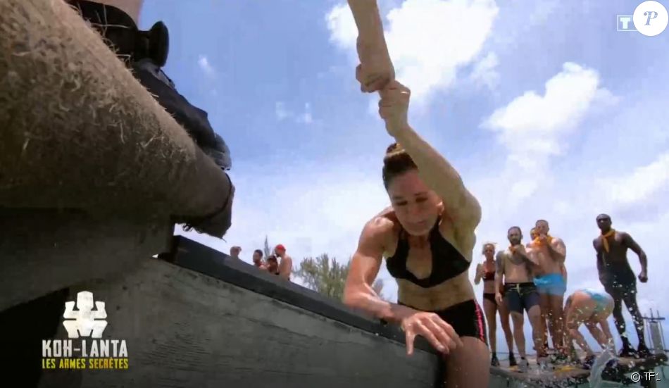 Elodie chute dans l'épisode de "Koh-Lanta 2021" du 15 mars, sur TF1