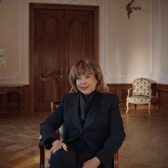 HBO produit un nouveau documentaire sur Tina Turner intitulé "Tina". Le 23 février 2021 