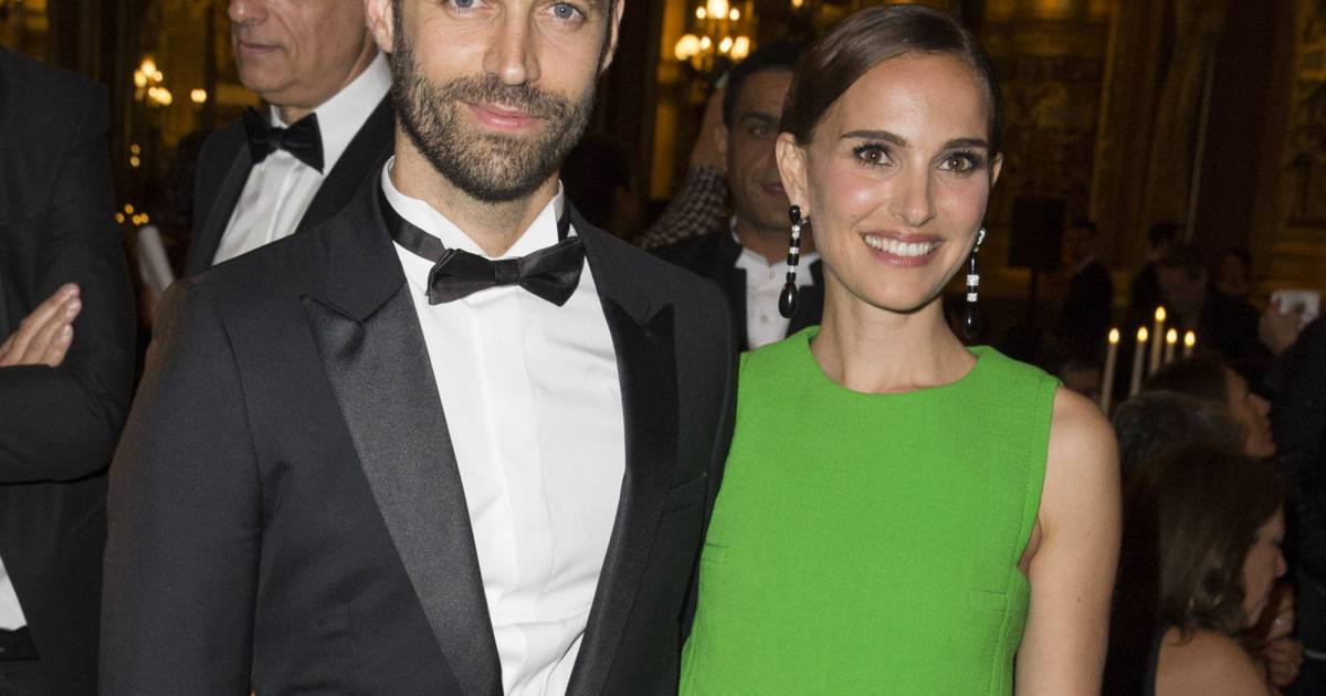 Natalie Portman (boucles d'oreille De Grisogono) et son ...