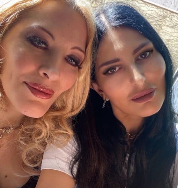 Sylvie Ortega et Loana sur Instagram. Le 21 février 2021.