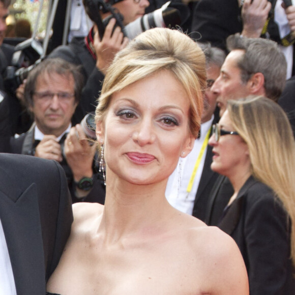 Thierry Ardisson et Audrey Crespo-Mara - Montée des marches lors du Festival de Cannes en 2012.