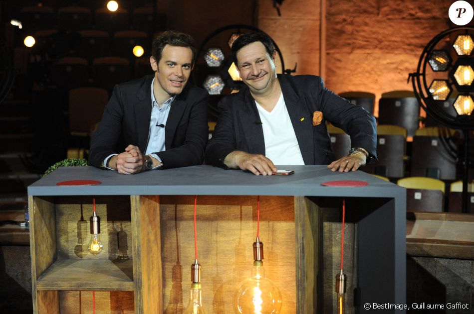 Exclusif - Damien Tison et Stephane Vanhandenhoven - Backstage de l'enregistrement de l'émission prime "Affaire conclue" dans les écuries du château de Chantilly, présentée par S.Davant et qui sera diffusée sur France 2 le 15 septembre 2020. Le 9 juillet 2020 © Guillaume Gaffiot / Bestimage