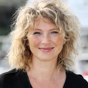 Thierry Godard et Cécile Bois - Photocall du téléfilm "Meurtre à Sarlat" lors de la 19ème édition du Festival de la Fiction TV de la Rochelle, France, le 16 septembre 2017. © Patrick Bernard/Bestimage