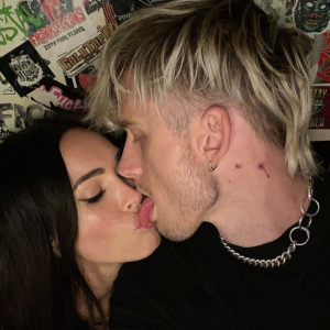 Megan Fox et son compagnon Machine Gun Kelly. Février 2021.