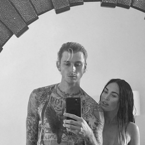 Megan Fox et son compagnon Machine Gun Kelly. Août 2020.