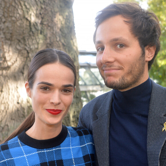 Vianney Bureau (Vianney), sa compagne Catherine Robert - People au défilé Lacoste Collection Prêt-à-Porter Printemps/Eté 2020 lors de la Fashion Week de Paris, le 1er octobre 2019. © Veeren Ramsamy-Christophe Clovis/Bestimage 