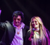 Exclusif - Loana Petrucciani et son ami Eryl Prayer interprètent "Love me tender" en duo lors de la soirée "Soupe En Scène" au Cirque Pinder à Lyon, France, le 12 avril 2017.