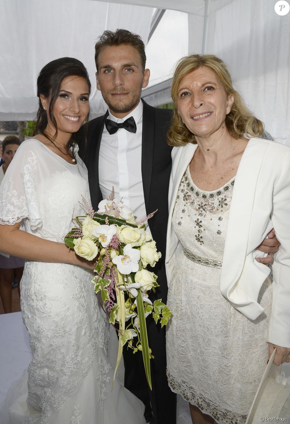 Linda Qui Veut épouser Mon Fils Exclusif - Mariage de Audrey et Alexandre de l'émission Qui veut épouser  mon fils saison 2 au Manoir des Cygnes à Le Coudray-Montceaux, le 6 juillet  2014. - Purepeople