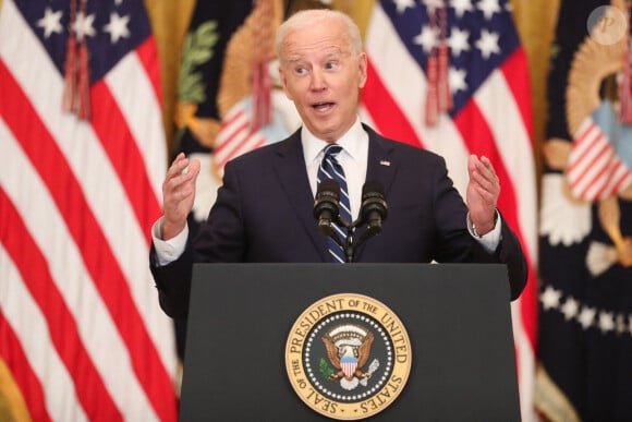 Le président américain Joe Biden donne sa première conférence de presse officielle à la Maison Blanche