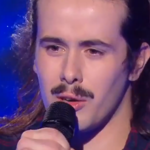 Le candidat Tarik remporte sa battle contre Robin dans "The Voice" - Équipe de Marc Lavoine, TF1