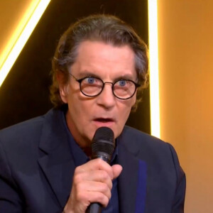 Francis Cabrel dans l'émission "Le grand échiquier", sur France 2. Le 3 avril 2021.