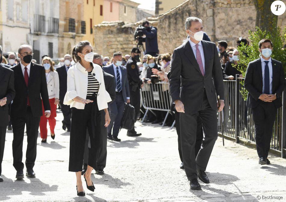 Le roi Felipe VI et la reine Letizia d'Espagne en visite à Fuendetodos, à l'occasion du 275ème anniversaire de la naissance du peintre espagnol Francisco de Goya. Le 29 mars 2021