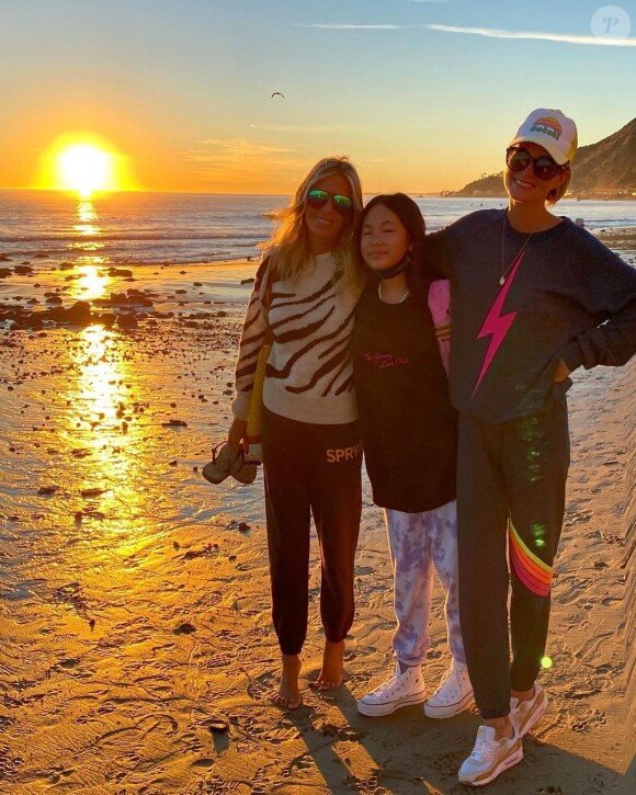 Laeticia Halyday, sa fille Joy et son amie Christina sur Instagram, janvier 2021.