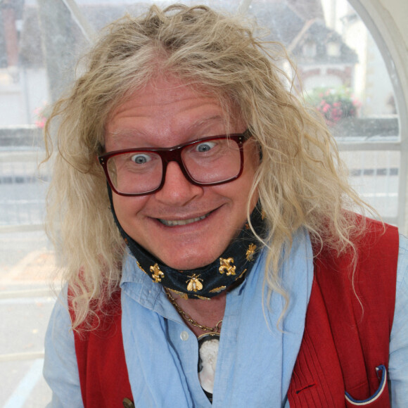 Pierre-Jean Chalençon - 32e salon du livre de Cosne-Cours-sur-Loire.