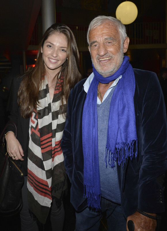 Jean-Paul Belmondo et sa petite-fille Annabelle - People au concert de Patrick Bruel au Zenith de Paris en 2013.