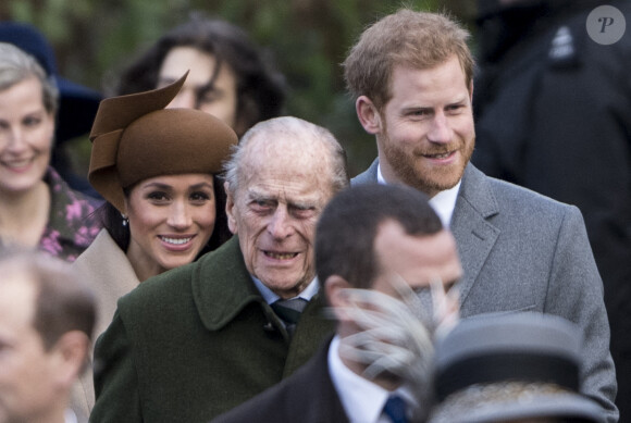 Le prince Philip, duc d'Edimbourg, le prince Harry et sa fiancée Meghan Markle - La famille royale d'Angleterre arrive à la messe de Noël à l'église Sainte-Marie-Madeleine à Sandringham.