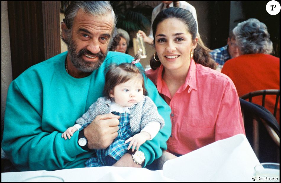 Jean-Paul Belmondo, sa fille Florence et sa petite-fille Annabelle en 1988.