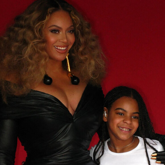 Archives - Blue Ivy Carter est à l'âge de 9 ans la plus jeune lauréate d'un Grammy Award pour sa participation au clip de sa mère Beyoncé "Brown Skin Girl". Los Angeles.