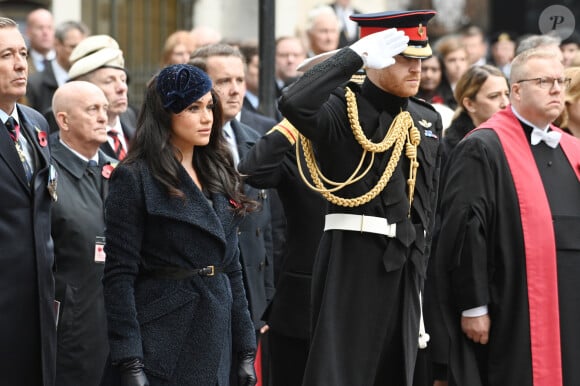 Le prince Harry, duc de Sussex, et Meghan Markle, duchesse de Sussex, assistent au 'Remembrance Day', une cérémonie d'hommage à tous ceux qui sont battus pour la Grande-Bretagne, à Westminster Abbey, le 7 novembre 2019. © Ray Tang via Zuma Press/Bestimage
