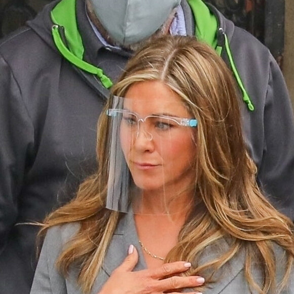 Exclusif - Jennifer Aniston sur le tournage de la série "The Morning Show" à Los Angeles, le 9 février 2021.