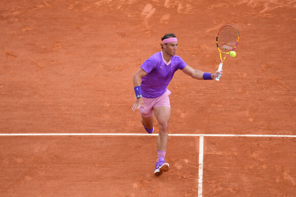 Rafael Nadal affronte l'Argentin Federico Delbonis lors du tournoi de tennis Rolex Monte Carlo Masters 2021 à Monaco, le 14 avril 2021. © Antoine Couvercelle/Panoramic/Bestimage