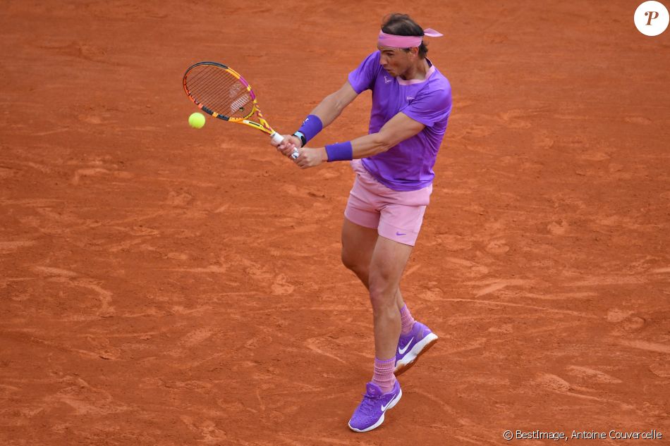 Rafael Nadal affronte l'Argentin Federico Delbonis lors du tournoi de tennis Rolex Monte Carlo Masters 2021 à Monaco, le 14 avril 2021. © Antoine Couvercelle/Panoramic/Bestimage