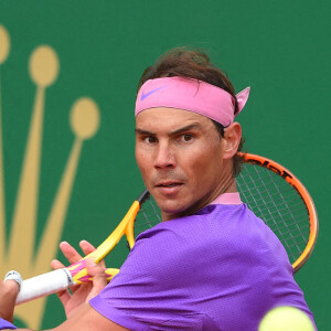 Rafael Nadal affronte et bat Grigor Dimitrov lors du tournoi de tennis Rolex Monte Carlo Masters 2021. Monaco, le 15 avril 2021.