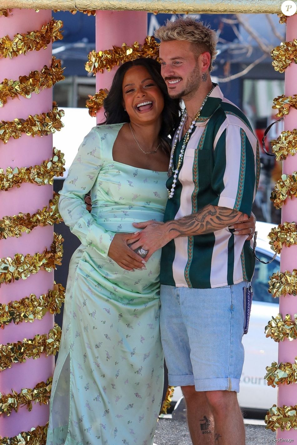 Christina Milian Enceinte Et M Pokora Matt Font La Promotion De La Marque Beignet Box De