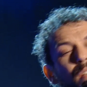 Angelo est sauvé lors de l'épreuve des KO par Vianney dans "The Voice" - TF1