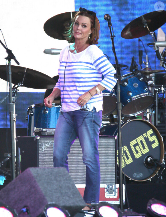 Belinda Carlisle du groupe "The Go-Go's" venant participer à l'émission "Jimmy Kimmel Live" à Los Angeles, le 27 juillet 2016.