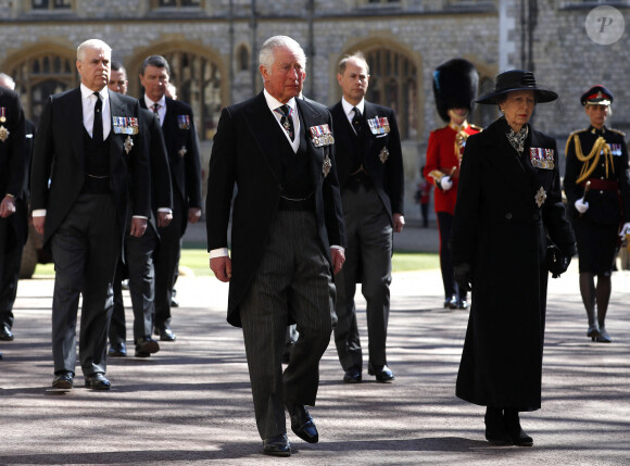 Le prince Charles, prince de Galles, le prince Andrew, duc d'York, la princesse Anne, le prince Edward, comte de Wessex, le prince Harry, duc de Sussex, Sir Timothy Laurence - Arrivées aux funérailles du prince Philip, duc d'Edimbourg à la chapelle Saint-Georges du château de Windsor, le 17 avril 2021.