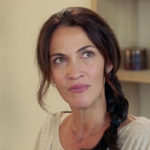 Linda Hardy joue Clémentine Doucet dans la série "Demain nous appartient", diffusée sur TF1.